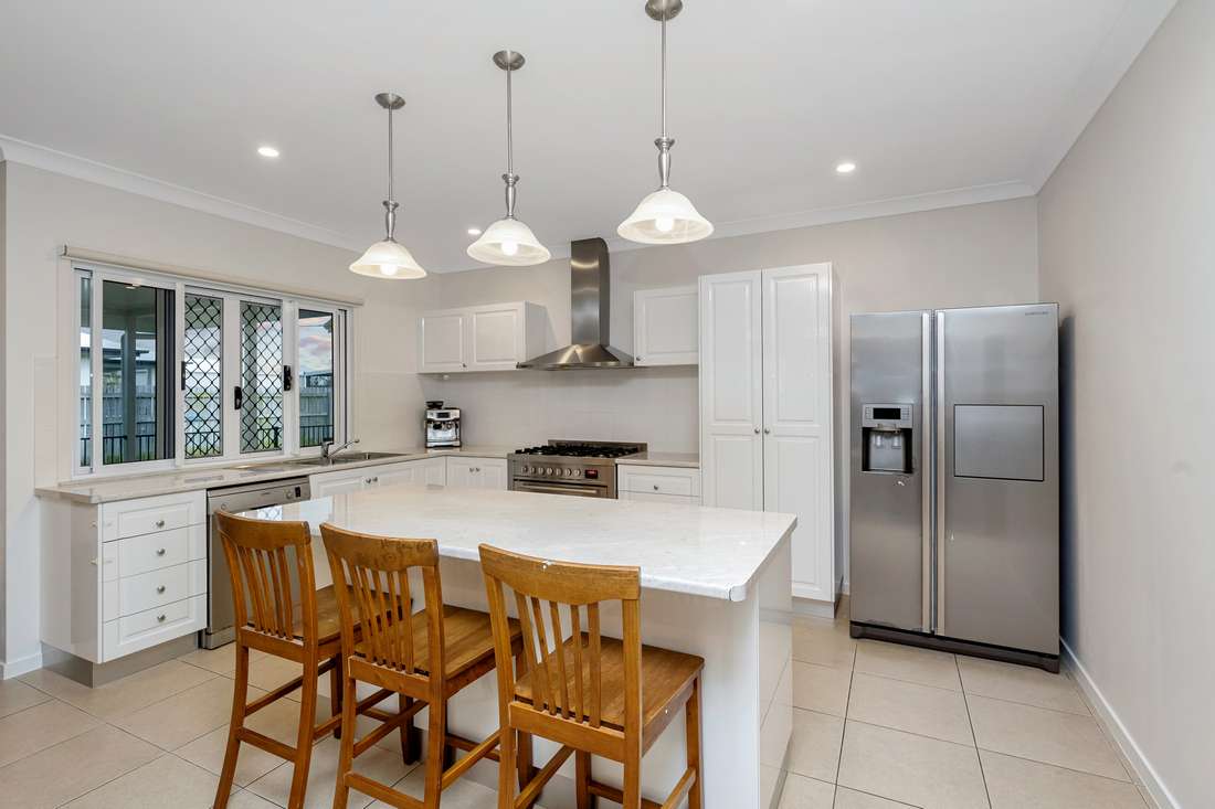 7 Barratonia Way, Mount Low - Thumbnail 3