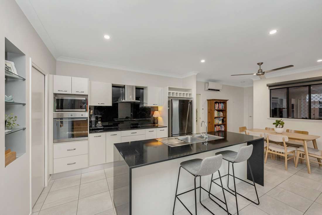89 Sunhaven Boulevard, Burdell - Thumbnail 3