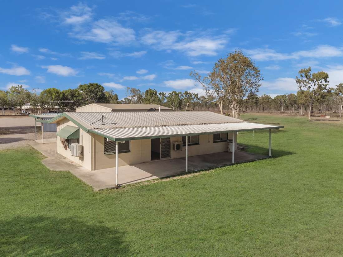 3 Mckinnon Road, Black River - Thumbnail 2