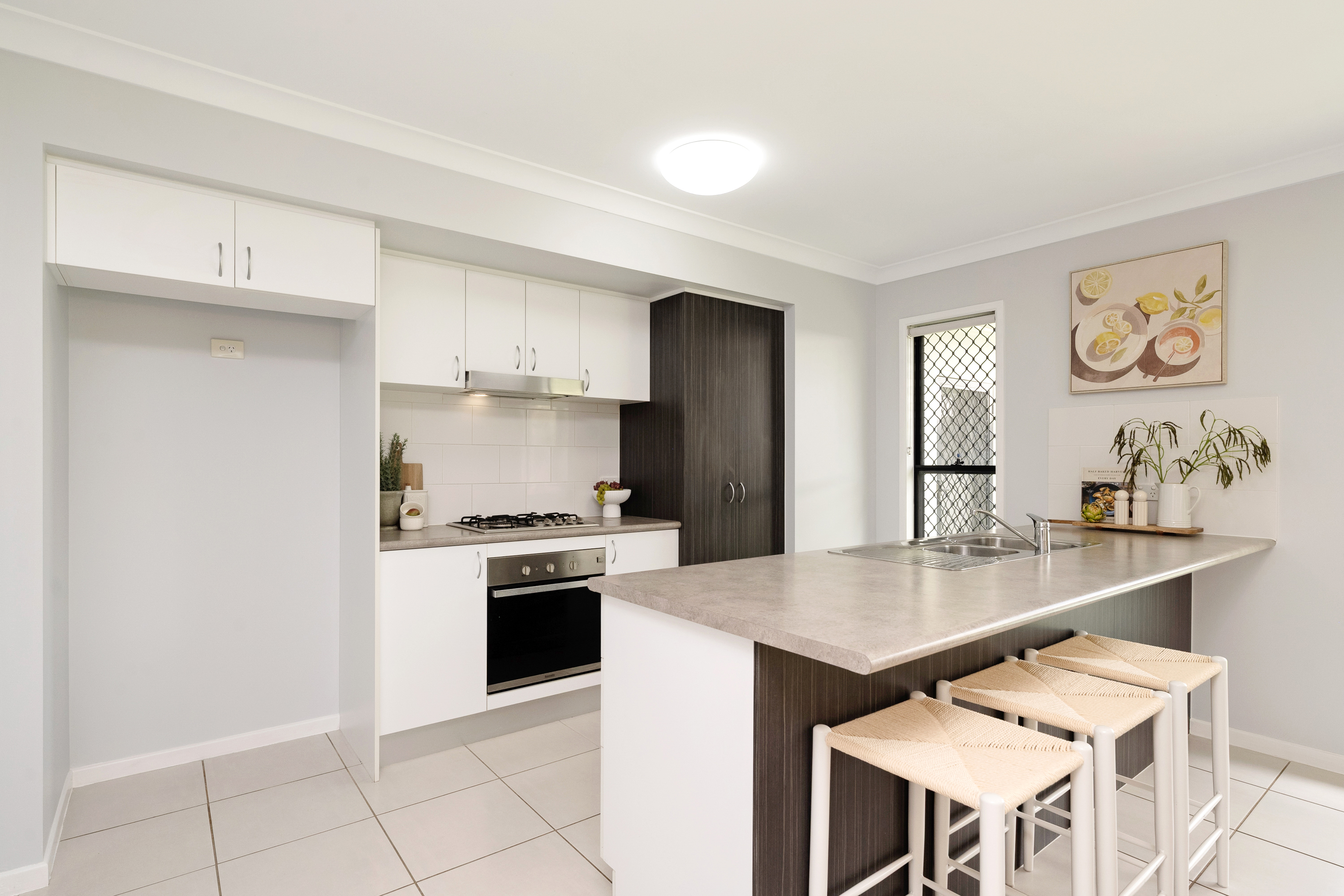 103 Monolith Circuit, Cosgrove - Thumbnail 3
