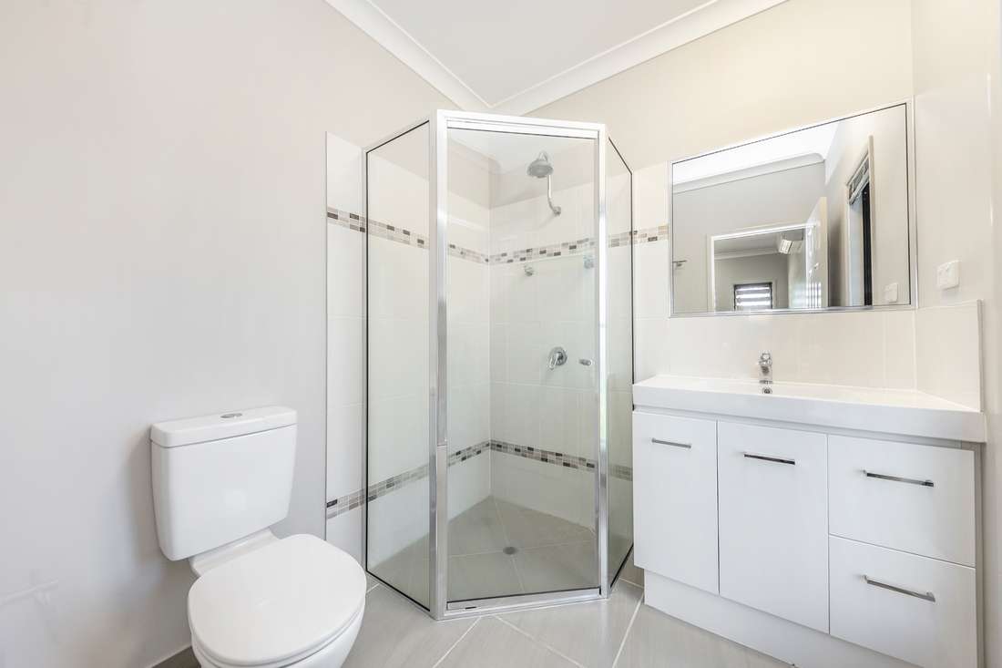 24 Sunhaven Boulevard, Burdell - Thumbnail 6