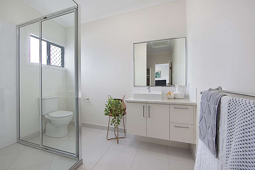 39 Holyoak Avenue, Oonoonba - Thumbnail 7
