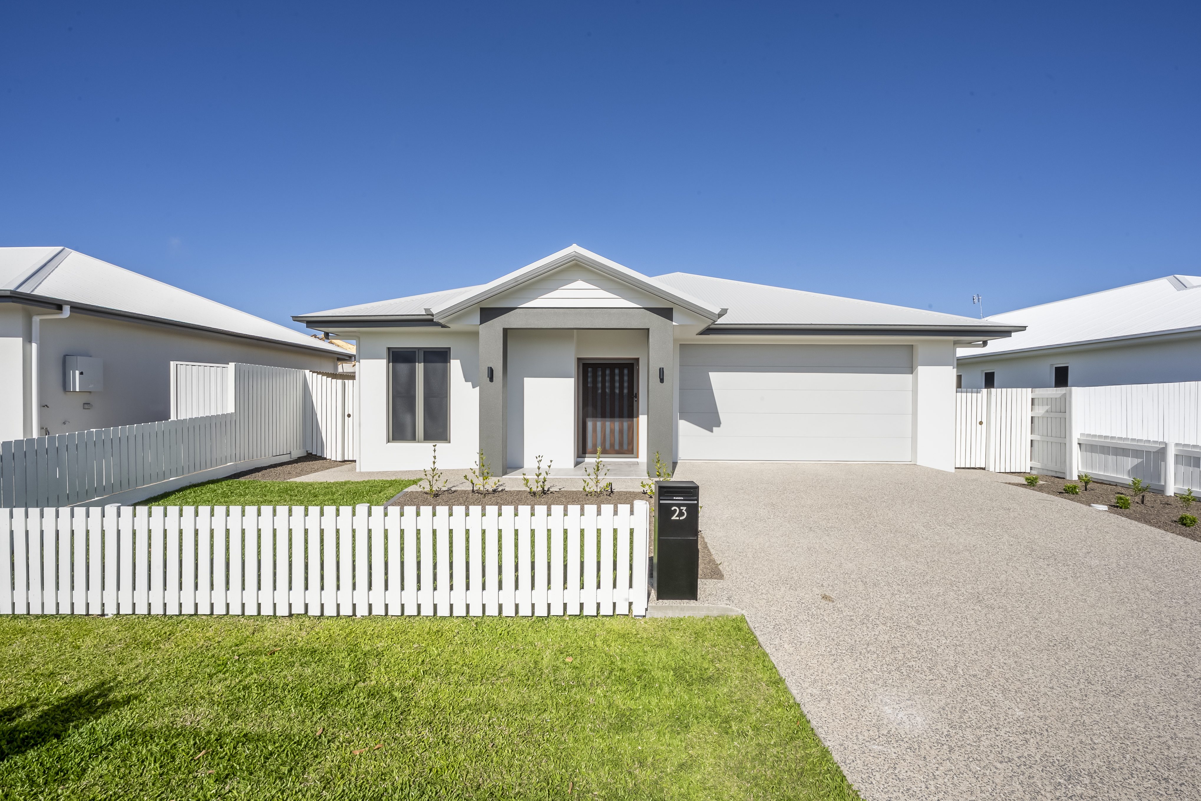 23 Cranbourne St