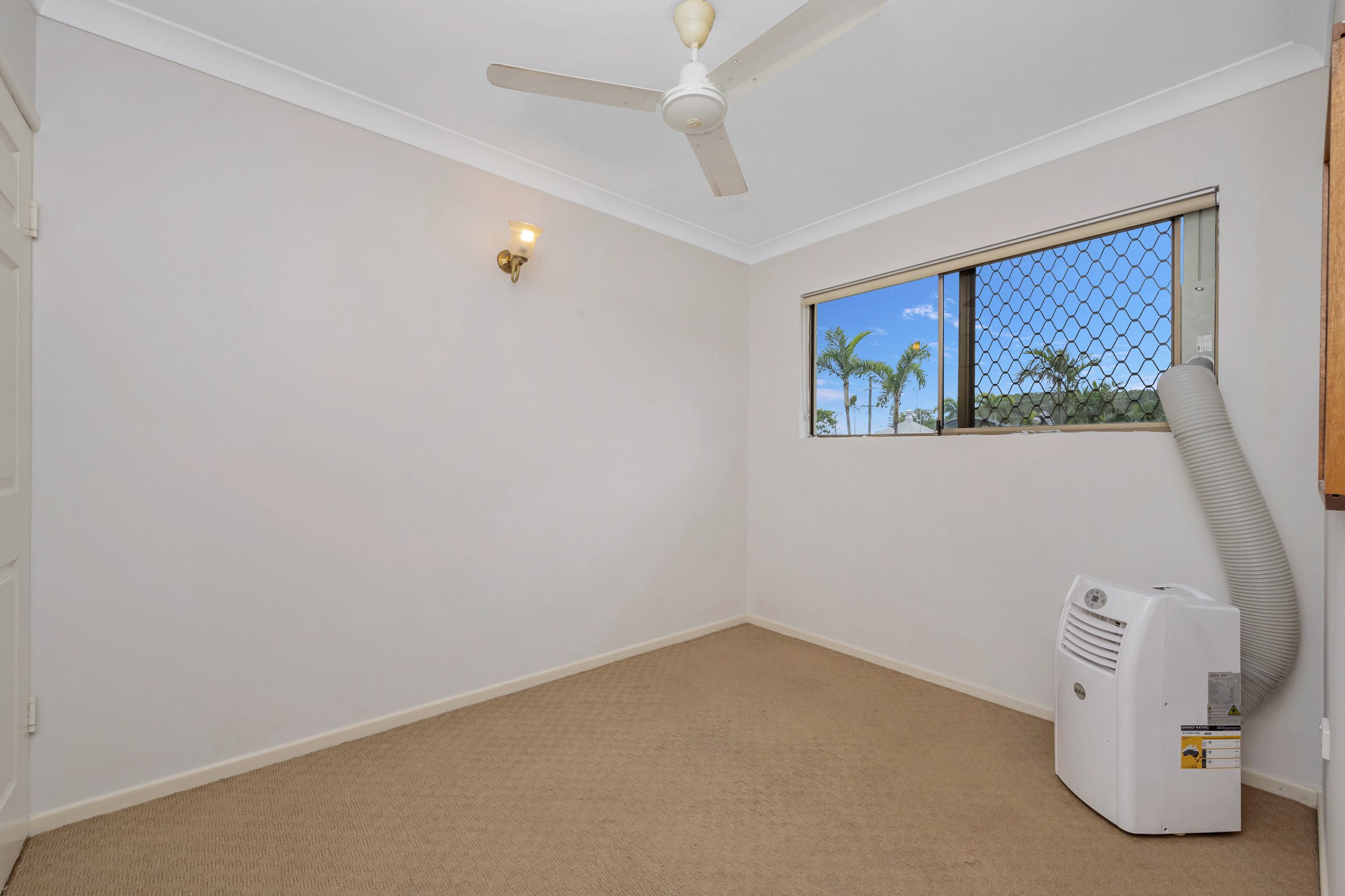 4/16 Cowley Street, West End - Thumbnail 4