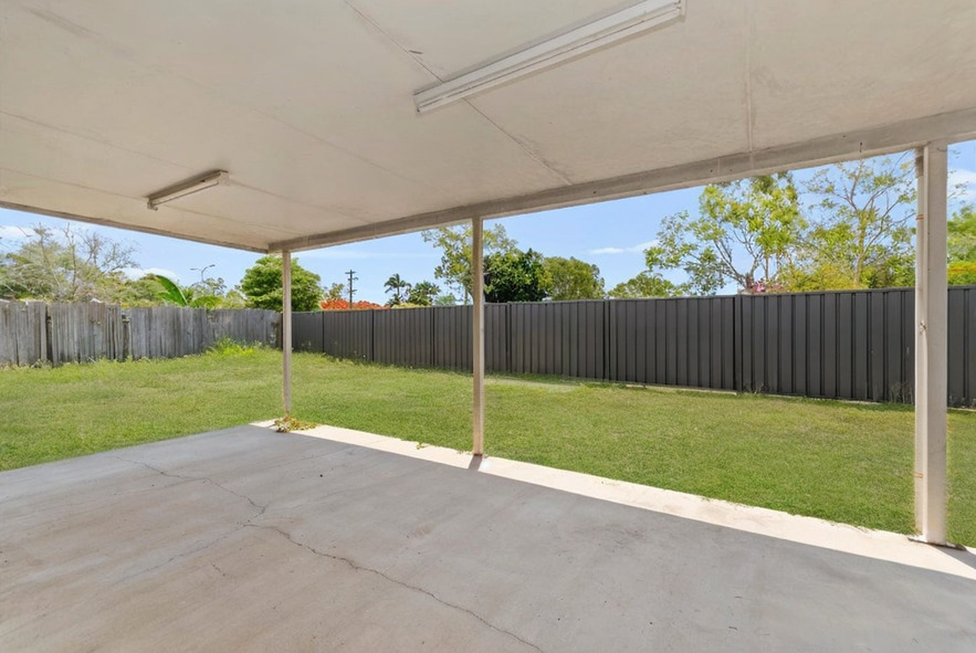Photo 5 of 31 Lawrence Street, Kelso