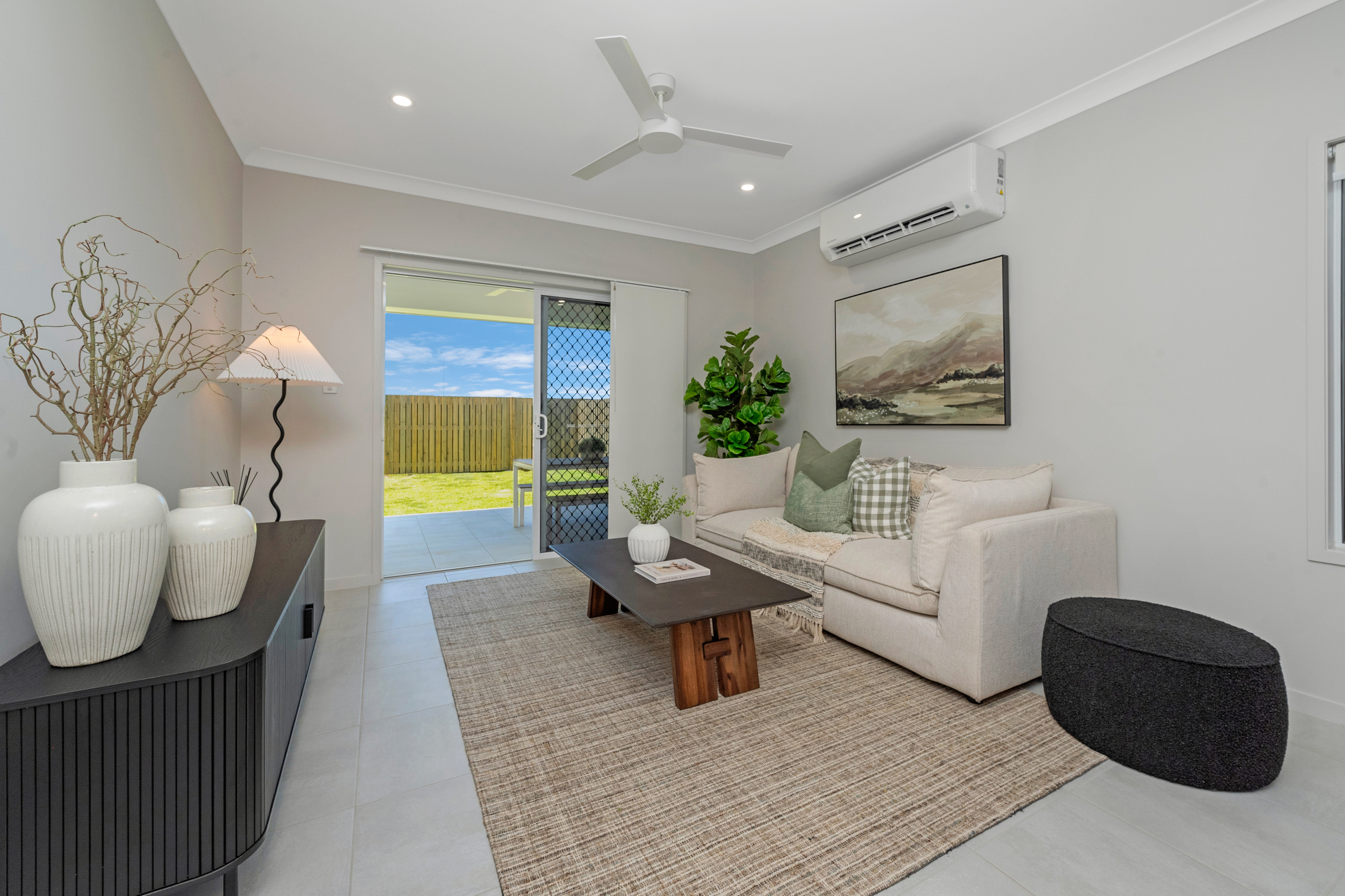 Photo 2 of 22 Langford Street, Burdell