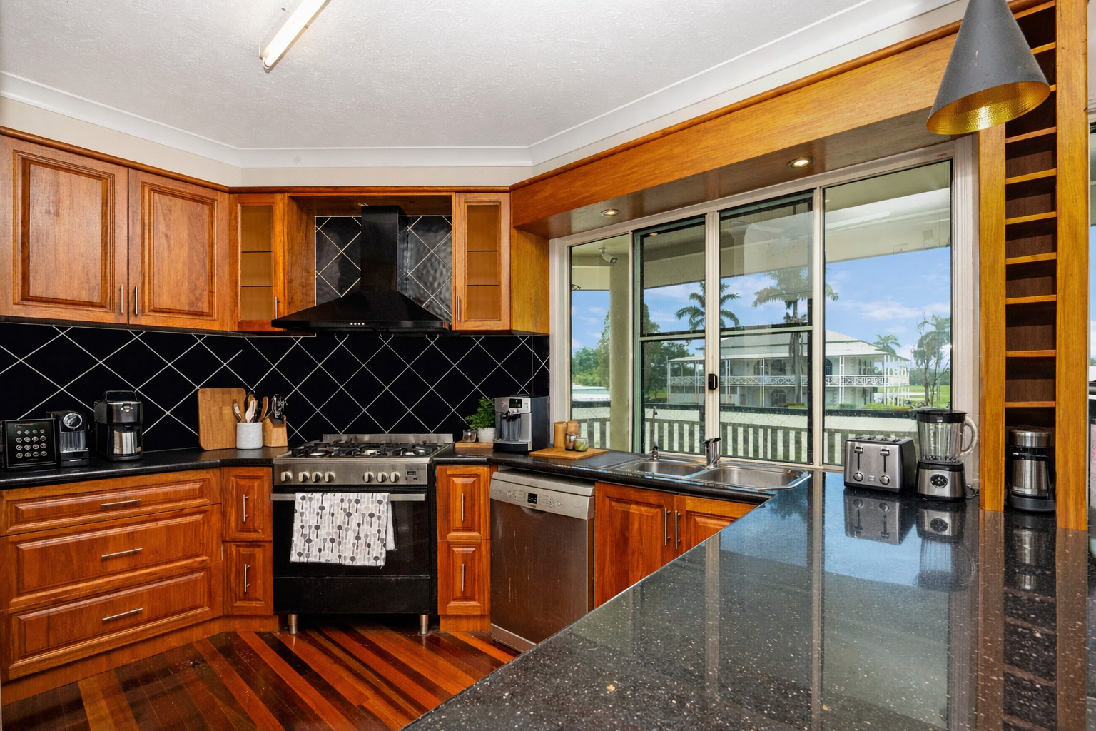 59 Riviera Circuit, Kirwan - Thumbnail 5