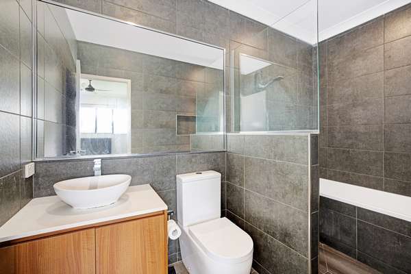 17 Castleview Lane, Garbutt - Thumbnail 3