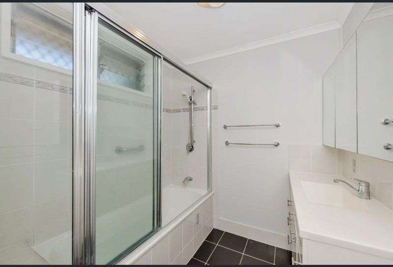 82 Mill Drive, Heatley - Thumbnail 3