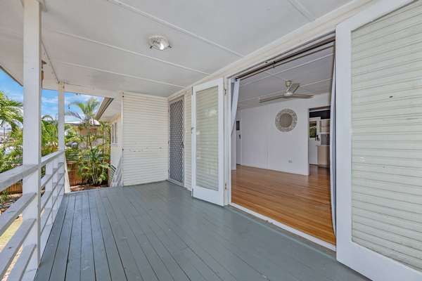 57 Undara Avenue, Cranbrook - Thumbnail 5