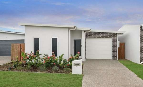 41 Havenside Drive, Garbutt - Thumbnail 3