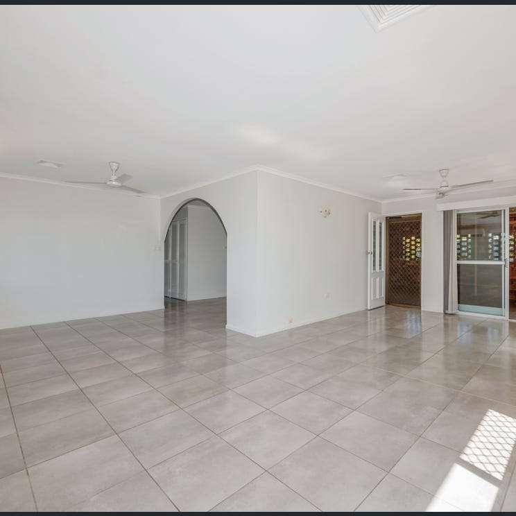 82 Mill Drive, Heatley - Thumbnail 5