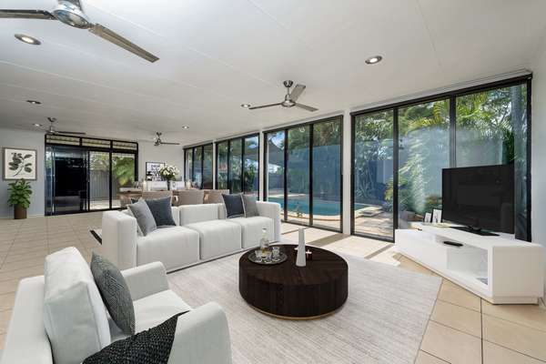 41 Winston Crescent, Kirwan - Thumbnail 2