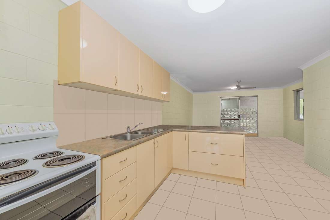 Unit 1 & 2/4 Barrallier Place, Cranbrook - Thumbnail 5