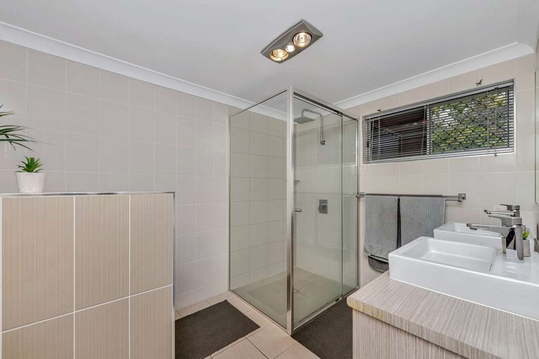 24 Minstrel Court, Bushland Beach - Thumbnail 8
