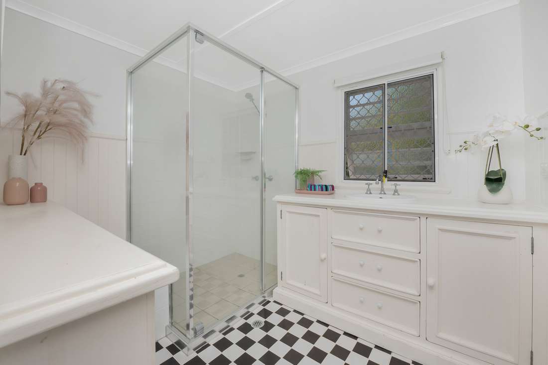 84 Kings Road, Hyde Park - Thumbnail 8