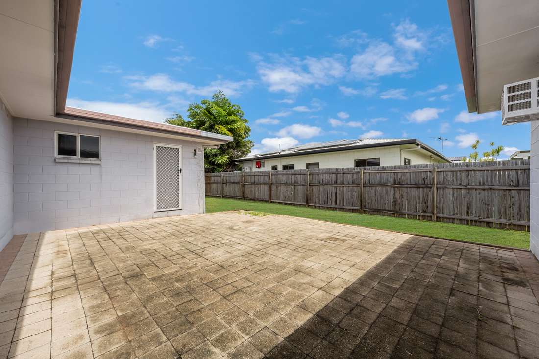 11 Cobham Crescent, Kirwan - Thumbnail 8