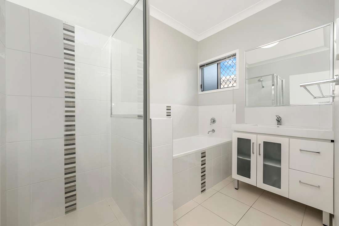 24 Bushlark Street, Oonoonba - Thumbnail 8