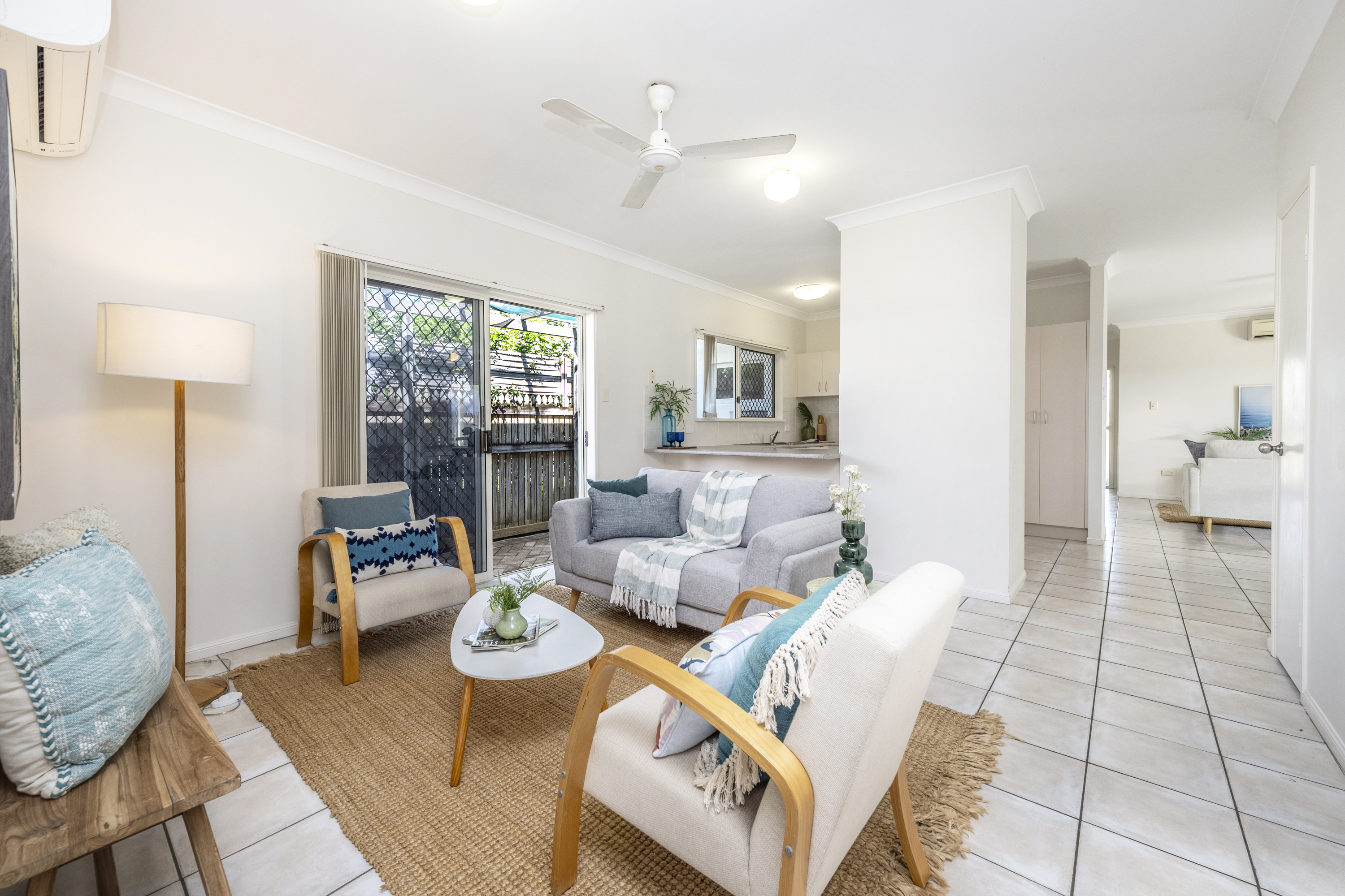 48 Florida Place, Kirwan - Thumbnail 2