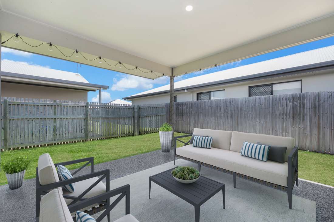 2 Cassinia Street, Mount Low - Image 1