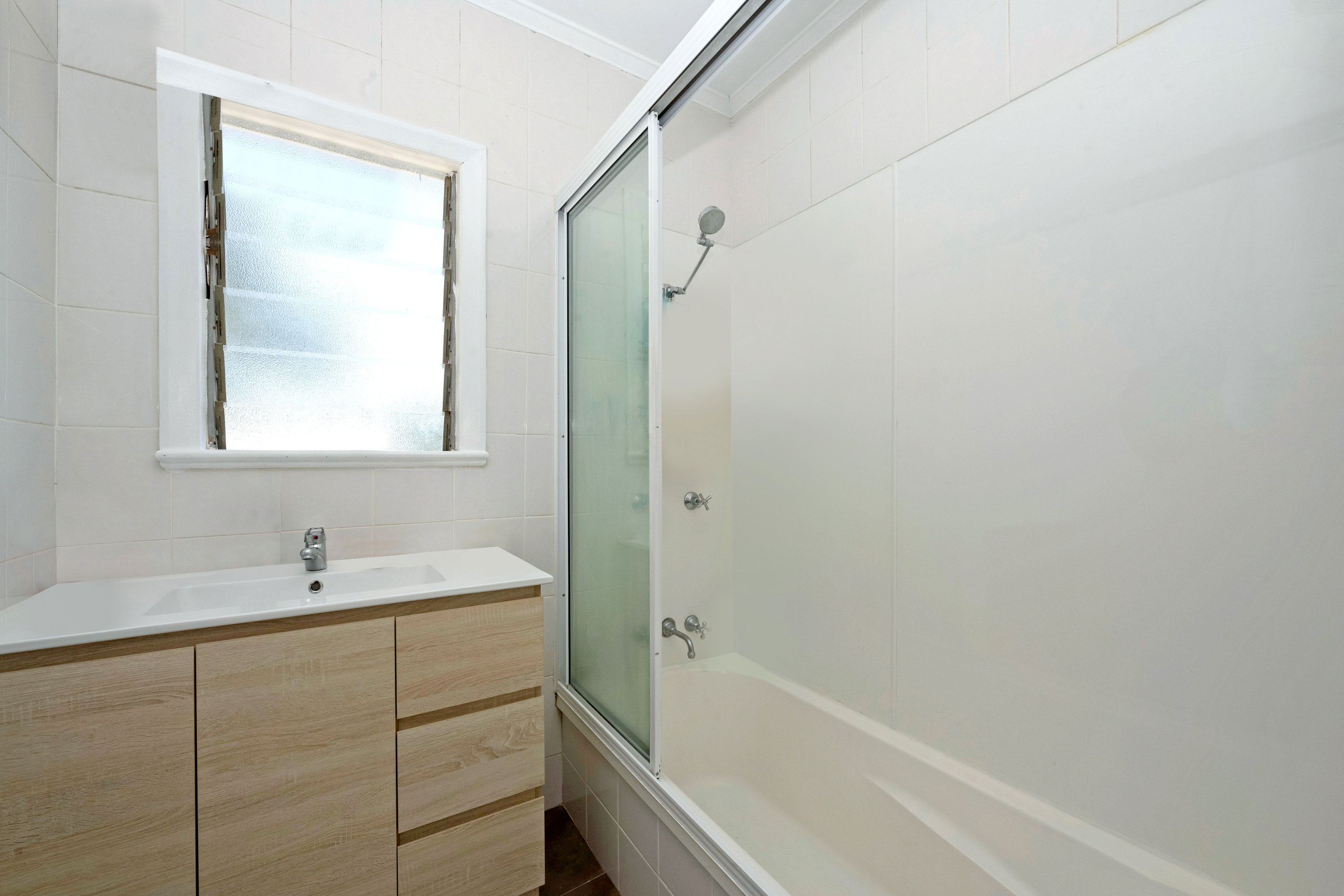 22 Keenan Street, Oonoonba - Thumbnail 8