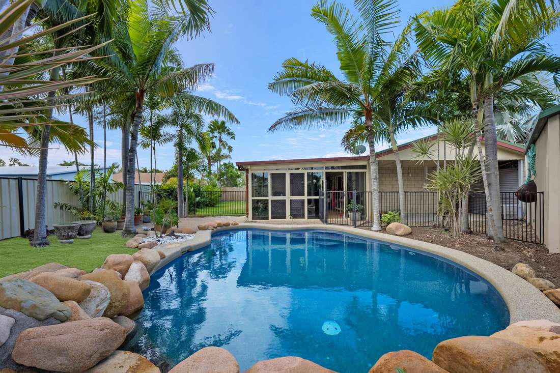 11 Carnarvon Ct, Deeragun - Thumbnail 2