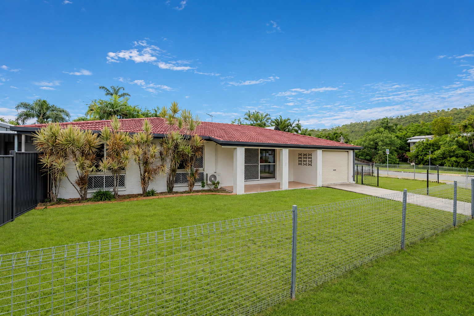 2 Halliday Street