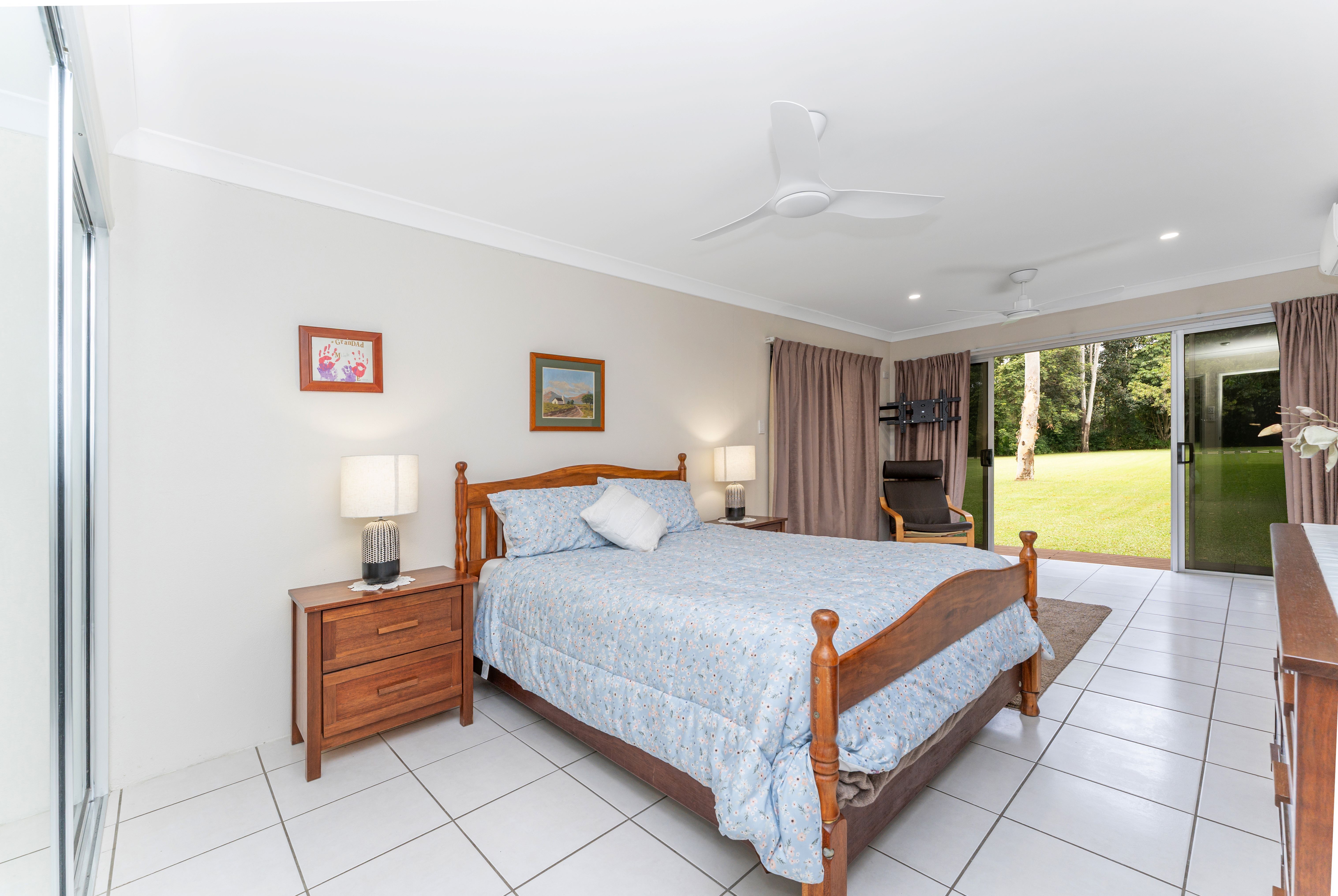 6 Octagonal Crescent, Kelso - Thumbnail 7