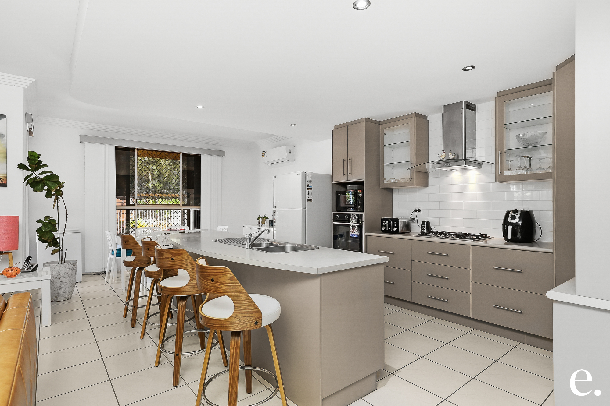 9 Sandcastle Drive, Mulambin - Thumbnail 4