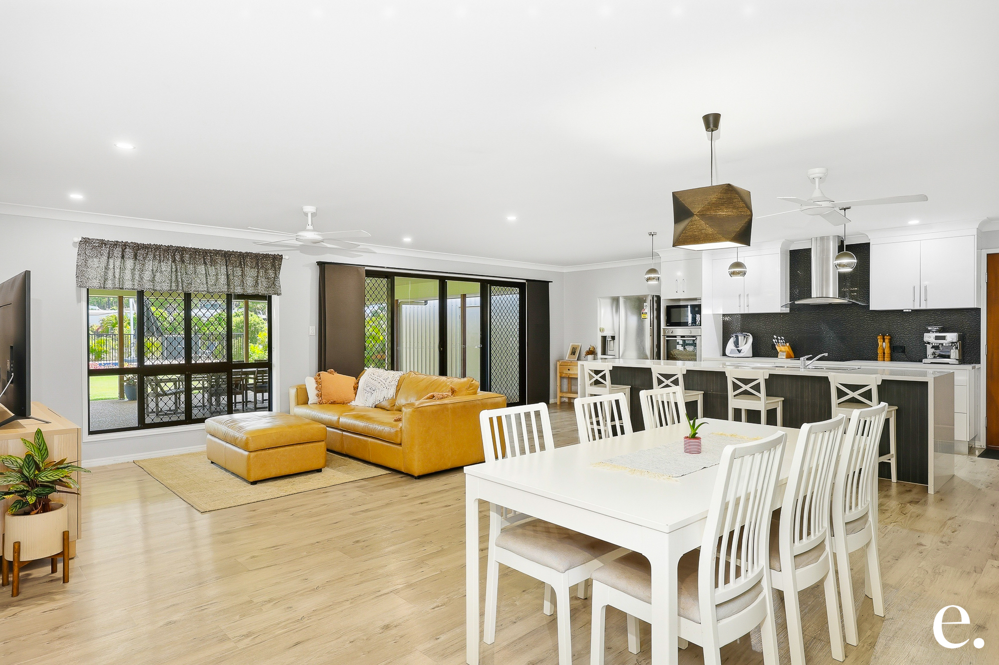 6 Trade Wind Drive, Tanby - Thumbnail 4