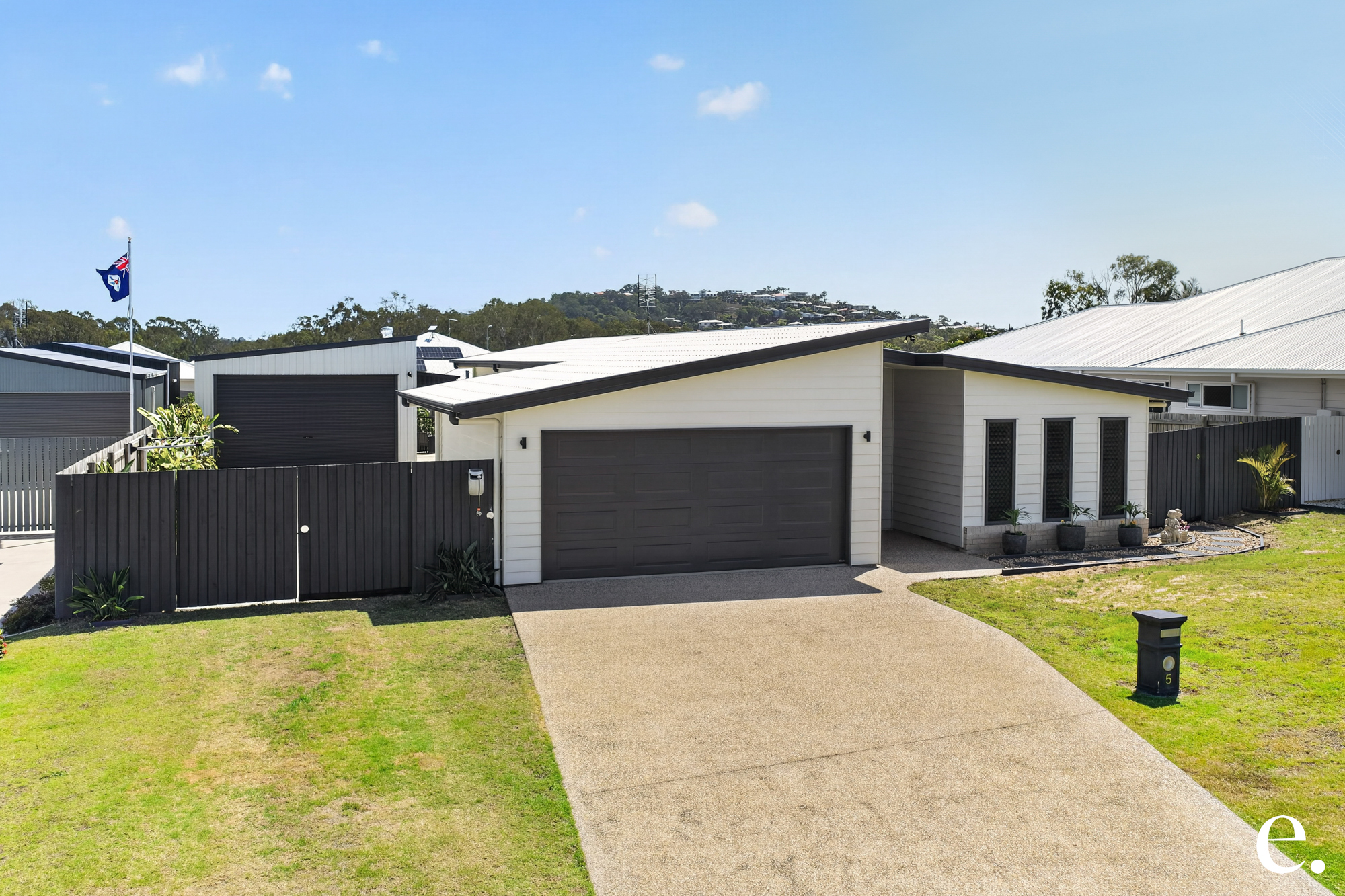 5 Cabarita Court, Taroomball - Image 1