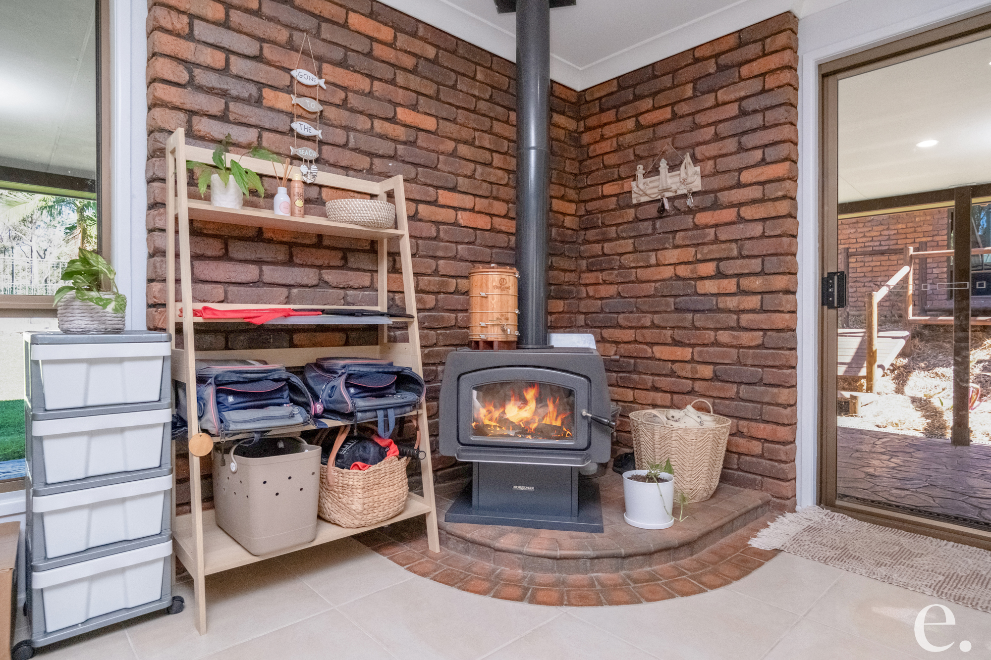 16 Pine Mountain Drive, Bondoola - Thumbnail 7