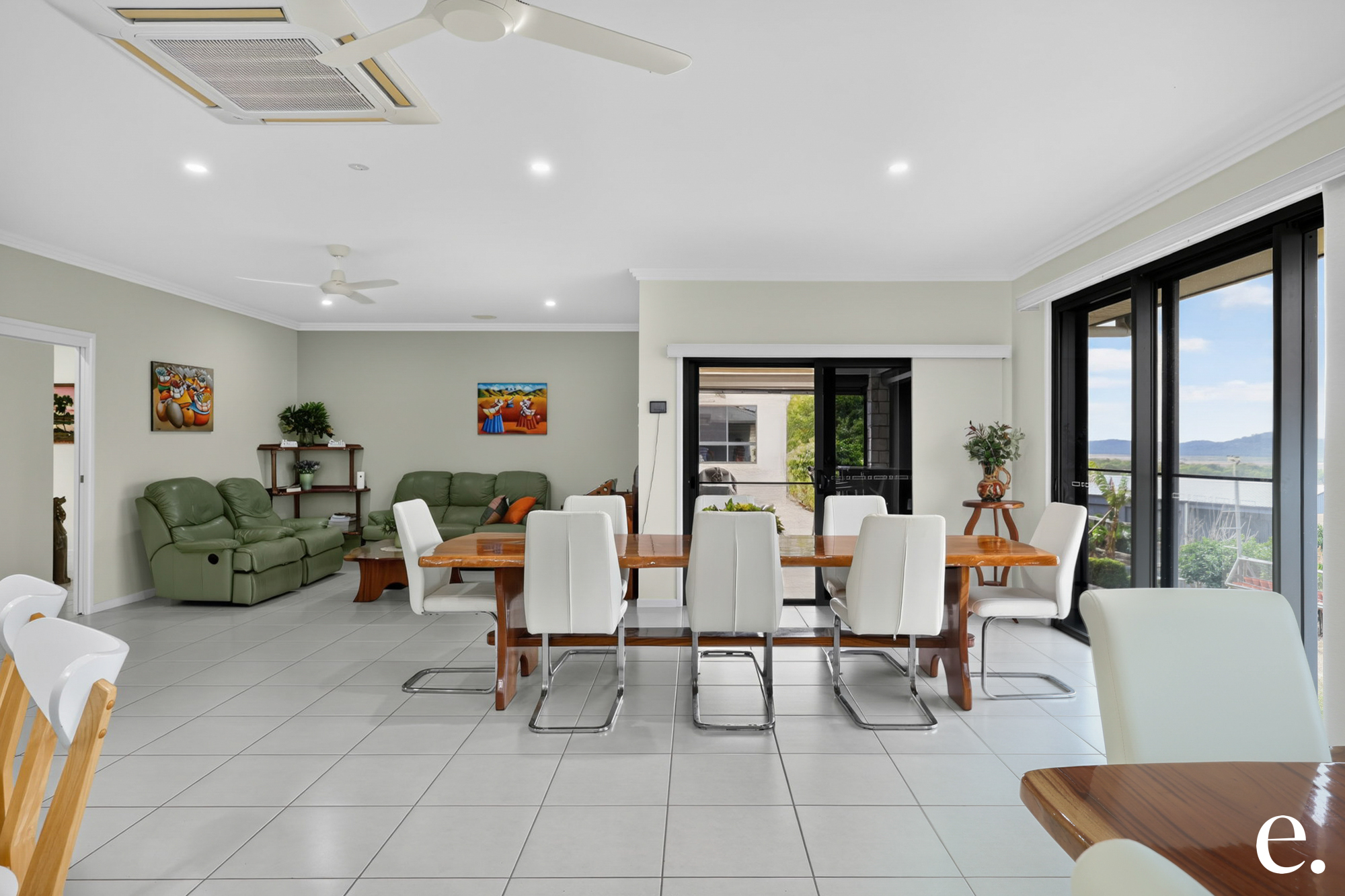 5 Ridgeline Drive, Tanby - Thumbnail 4