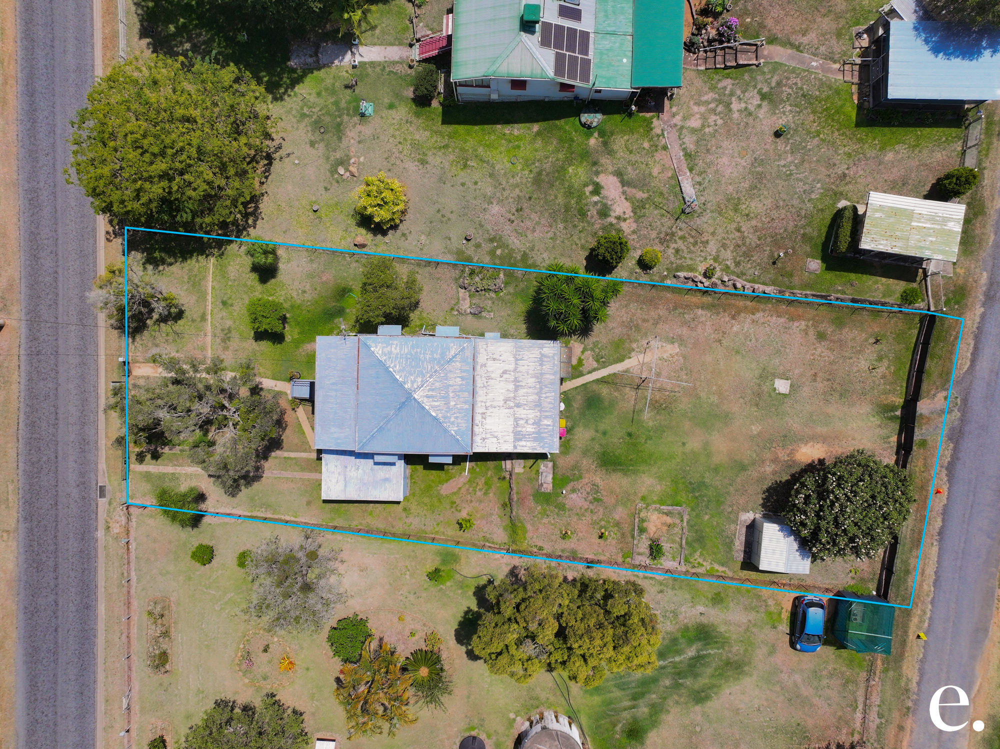 75 Byrnes Parade, Mount Morgan - Thumbnail 2