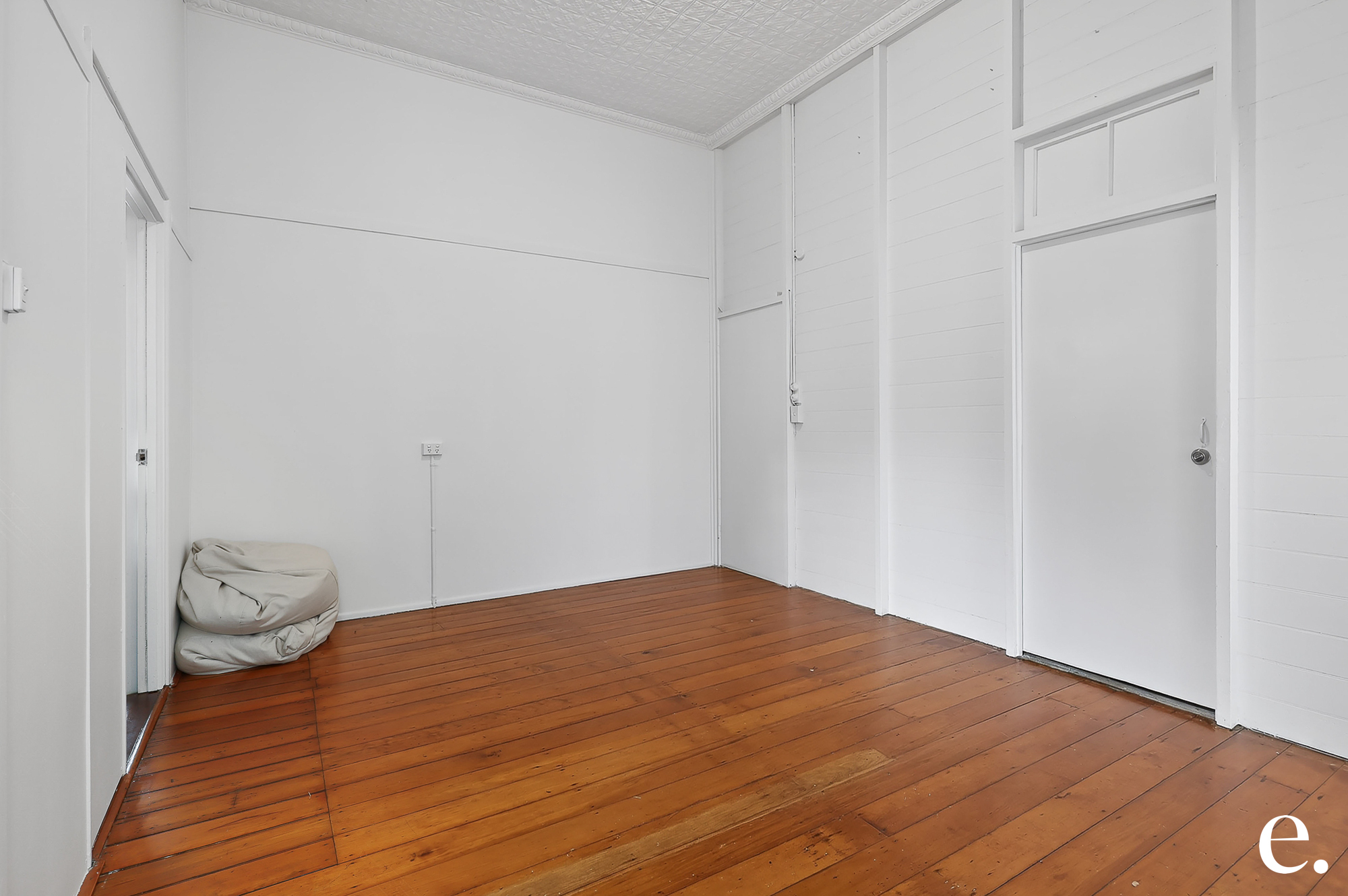 11 Central Street, Mount Morgan - Thumbnail 4
