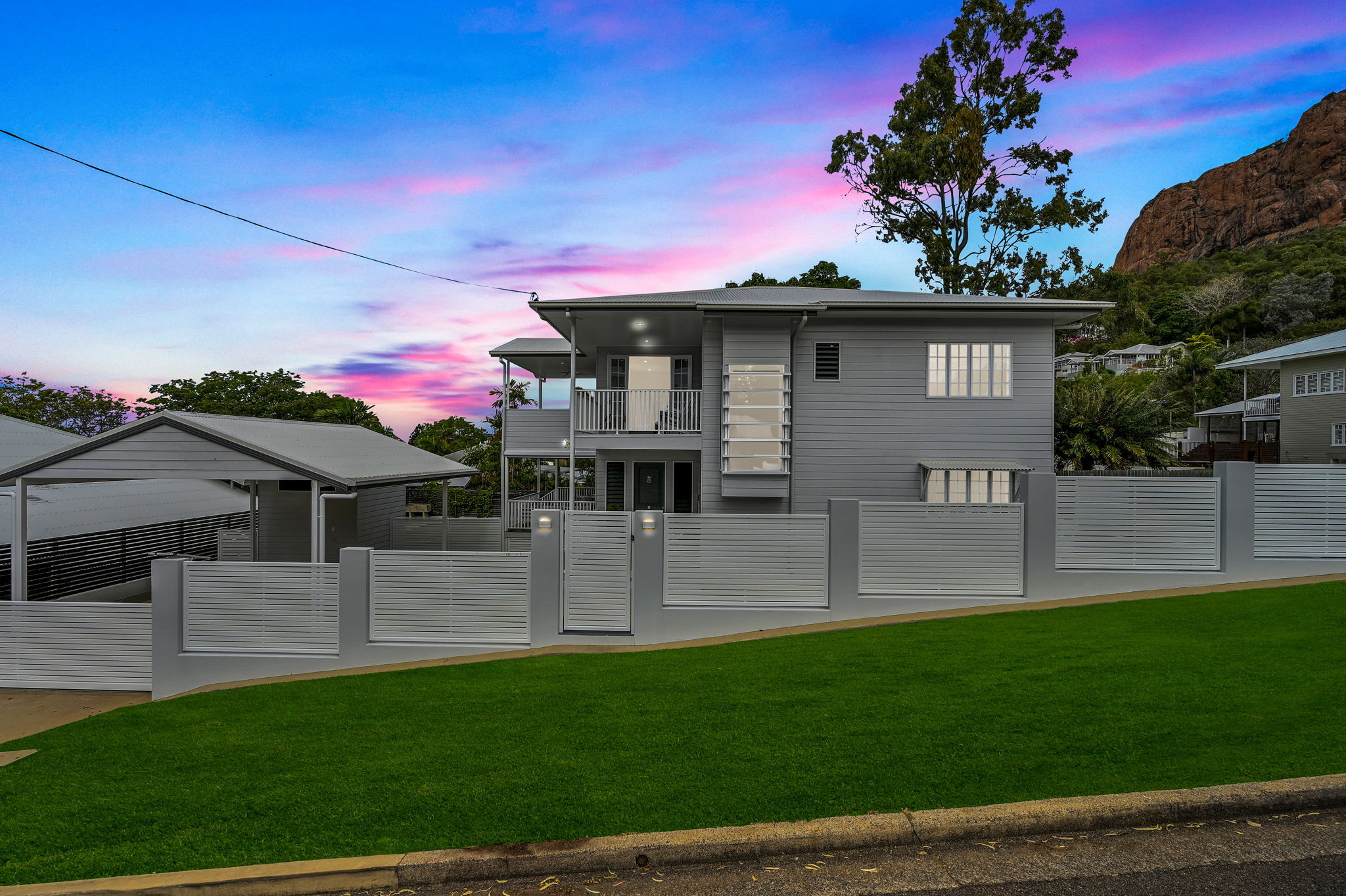 9 Stuart Street, North Ward - Thumbnail 2