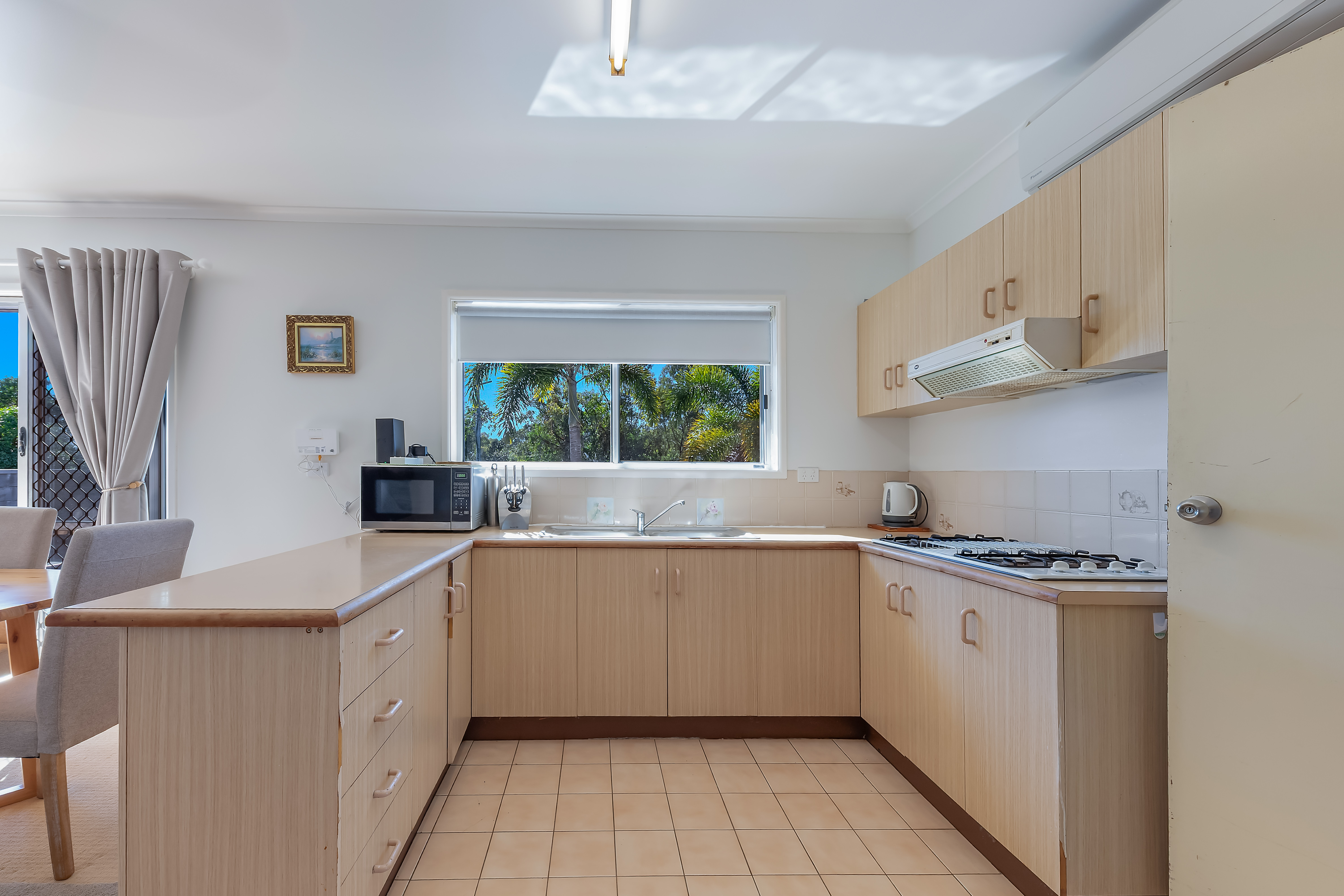 1 Gloucester Avenue, Hideaway Bay - Thumbnail 7