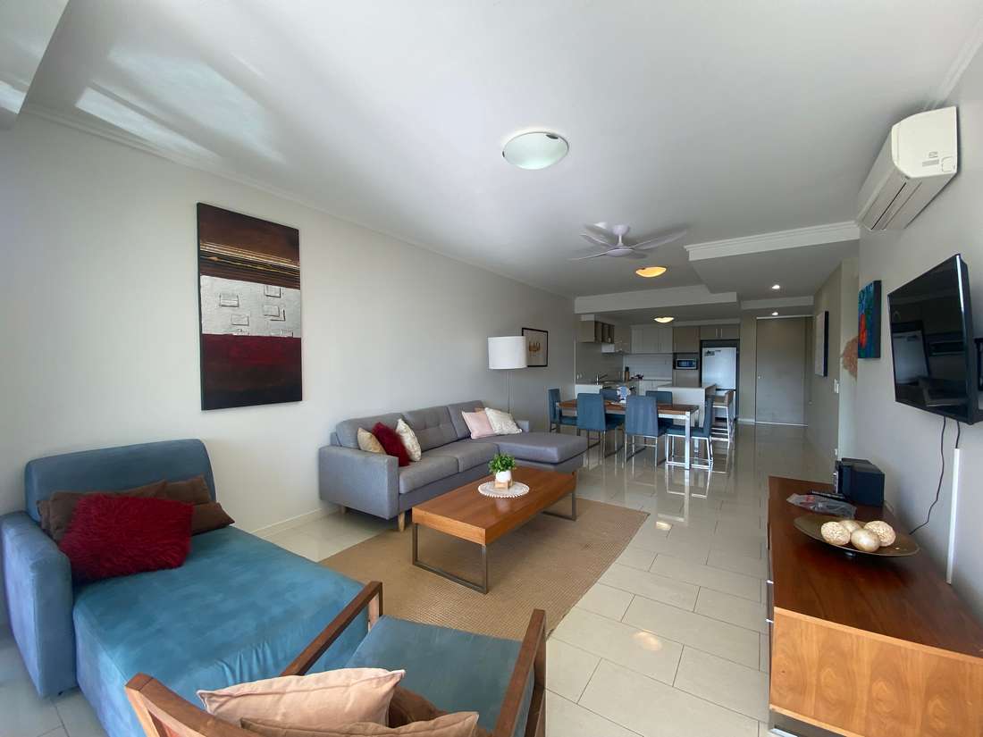 33/15 Flame Tree Court