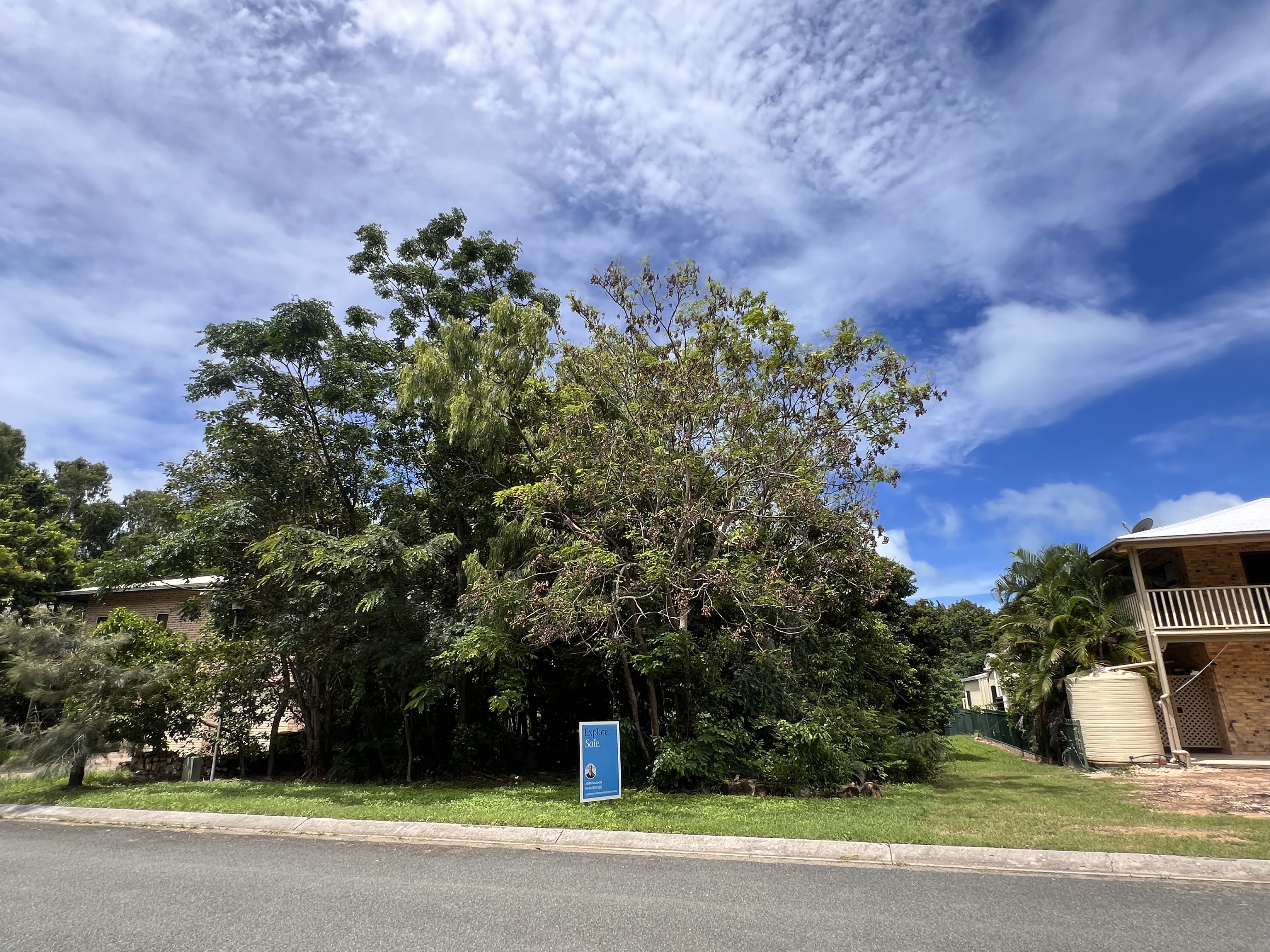 112 Gloucester Avenue, Hideaway Bay - Thumbnail 4