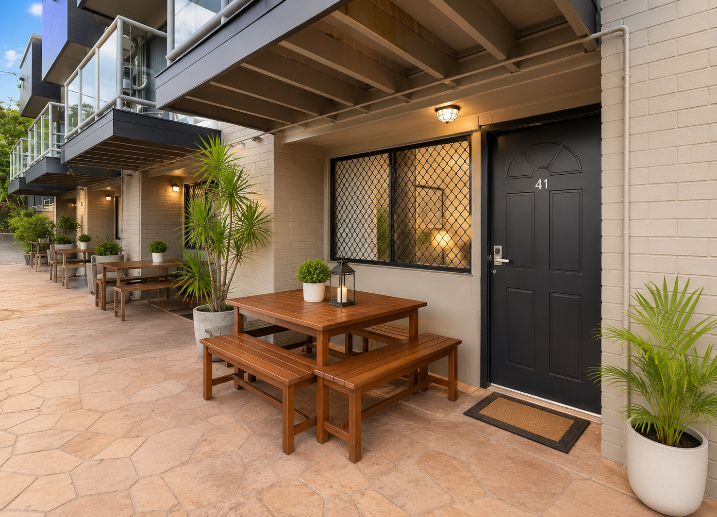 2 Lamond Street, Airlie Beach - Thumbnail 2
