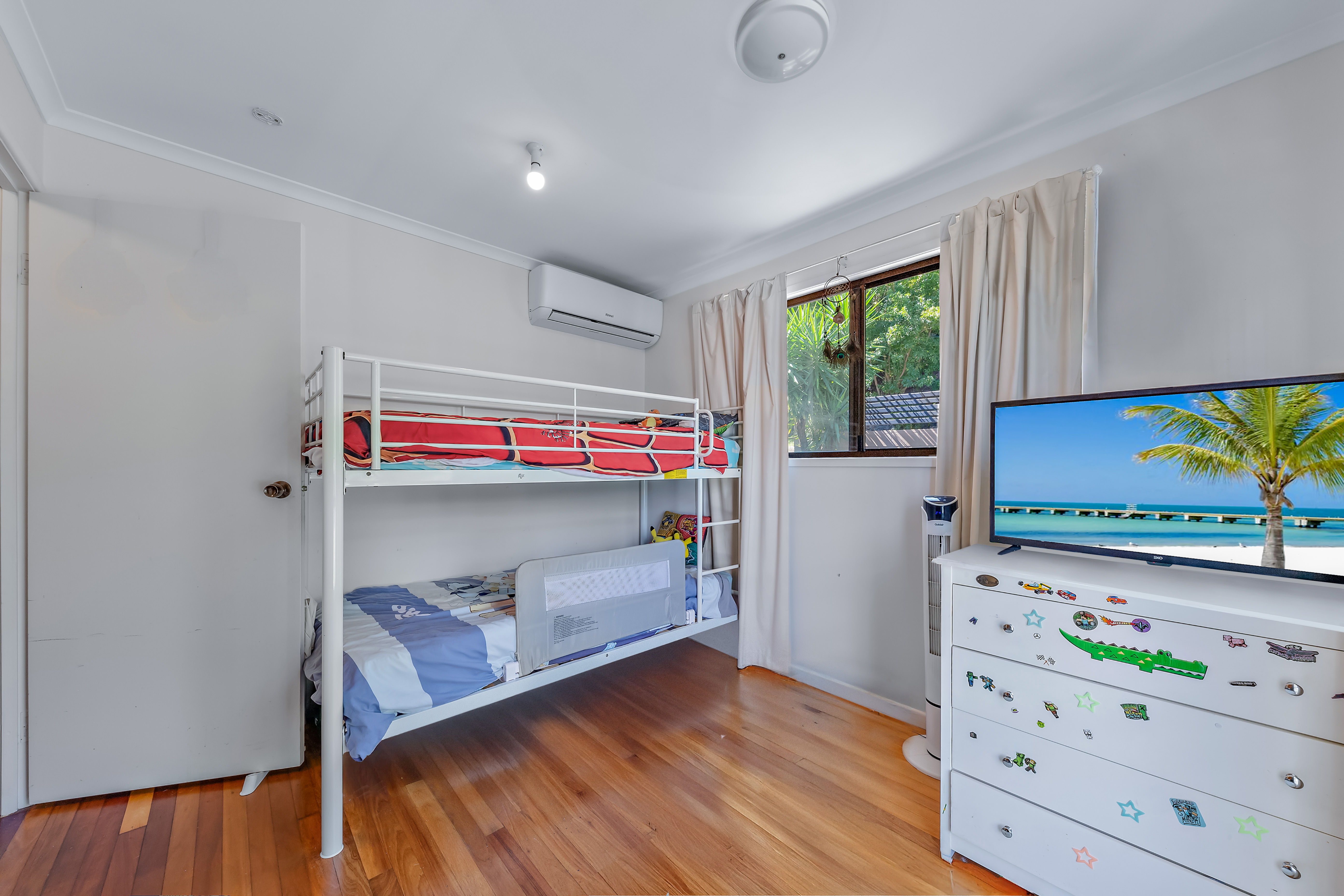 8a Warruga Street, Cannonvale - Thumbnail 5