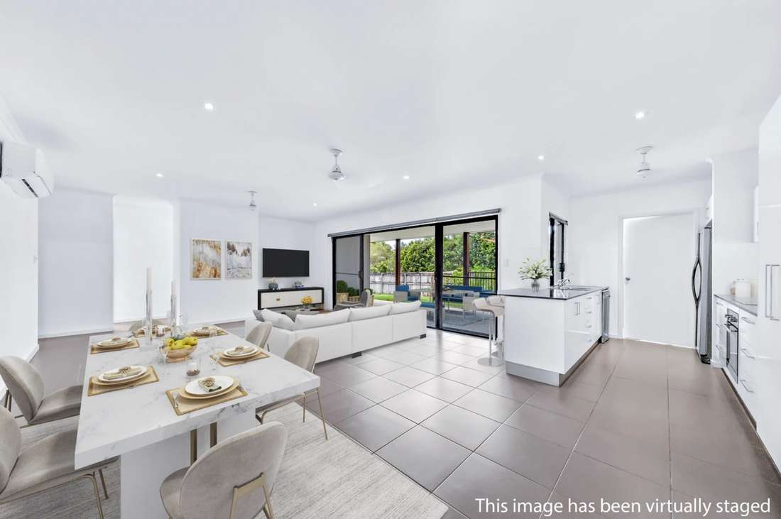 73 Endeavour Circuit, Cannonvale - Thumbnail 2