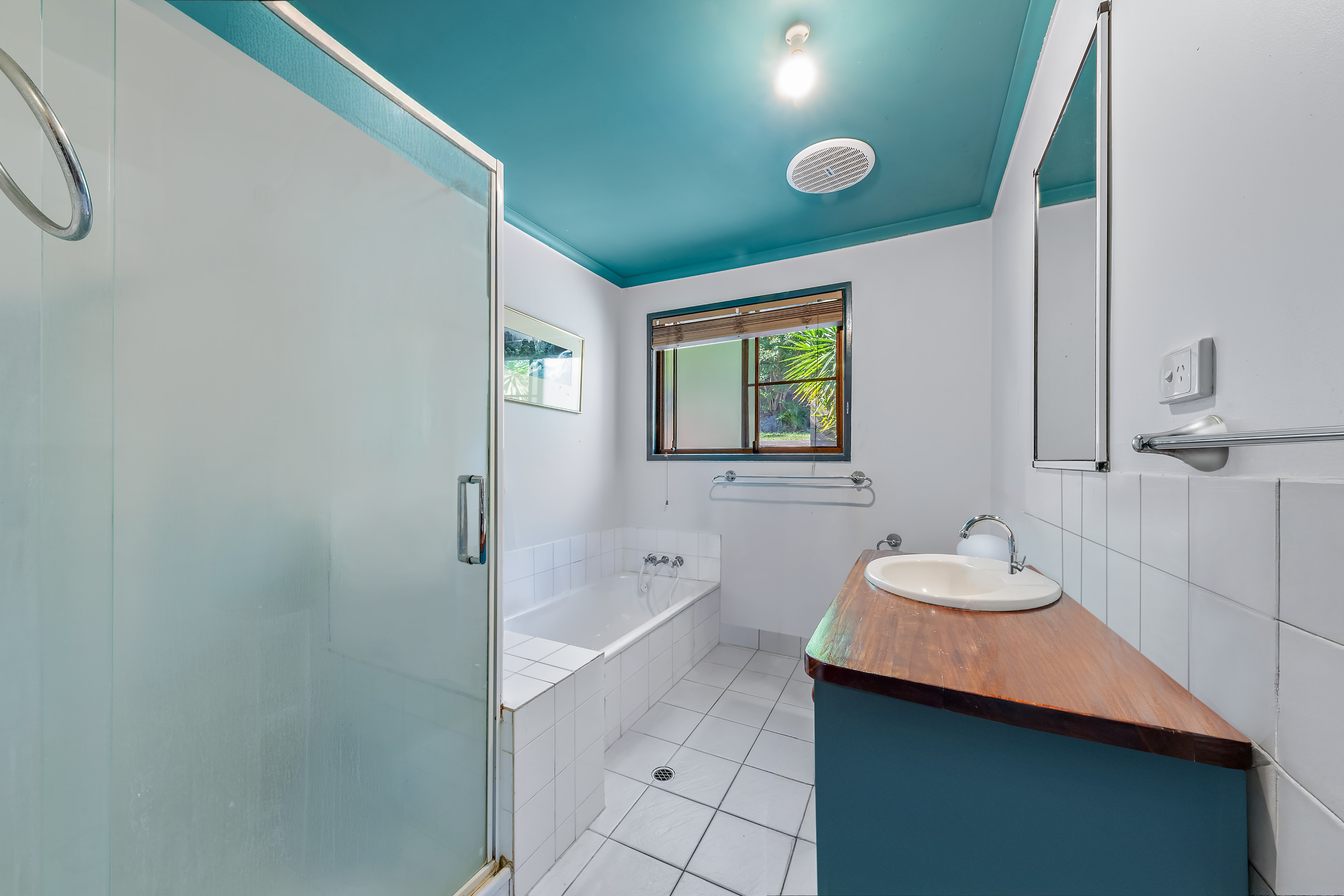 8a Warruga Street, Cannonvale - Thumbnail 6
