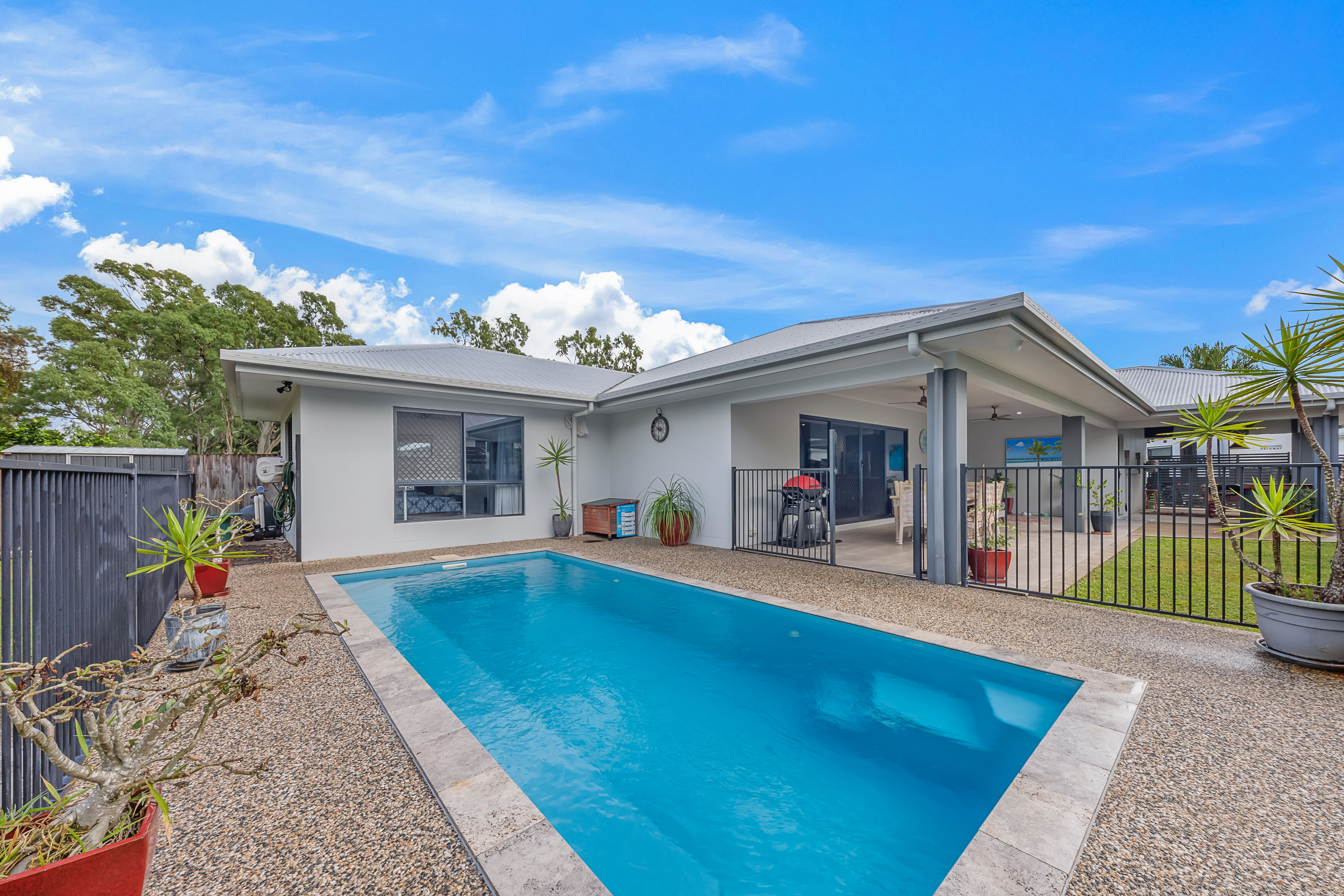 12 Jessamine Close, Cannonvale - Thumbnail 3