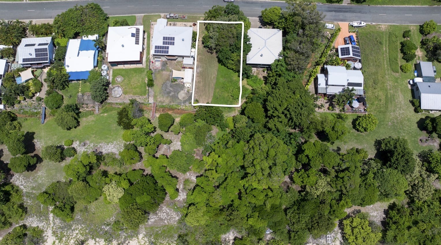 112 Gloucester Avenue, Hideaway Bay - Thumbnail 5