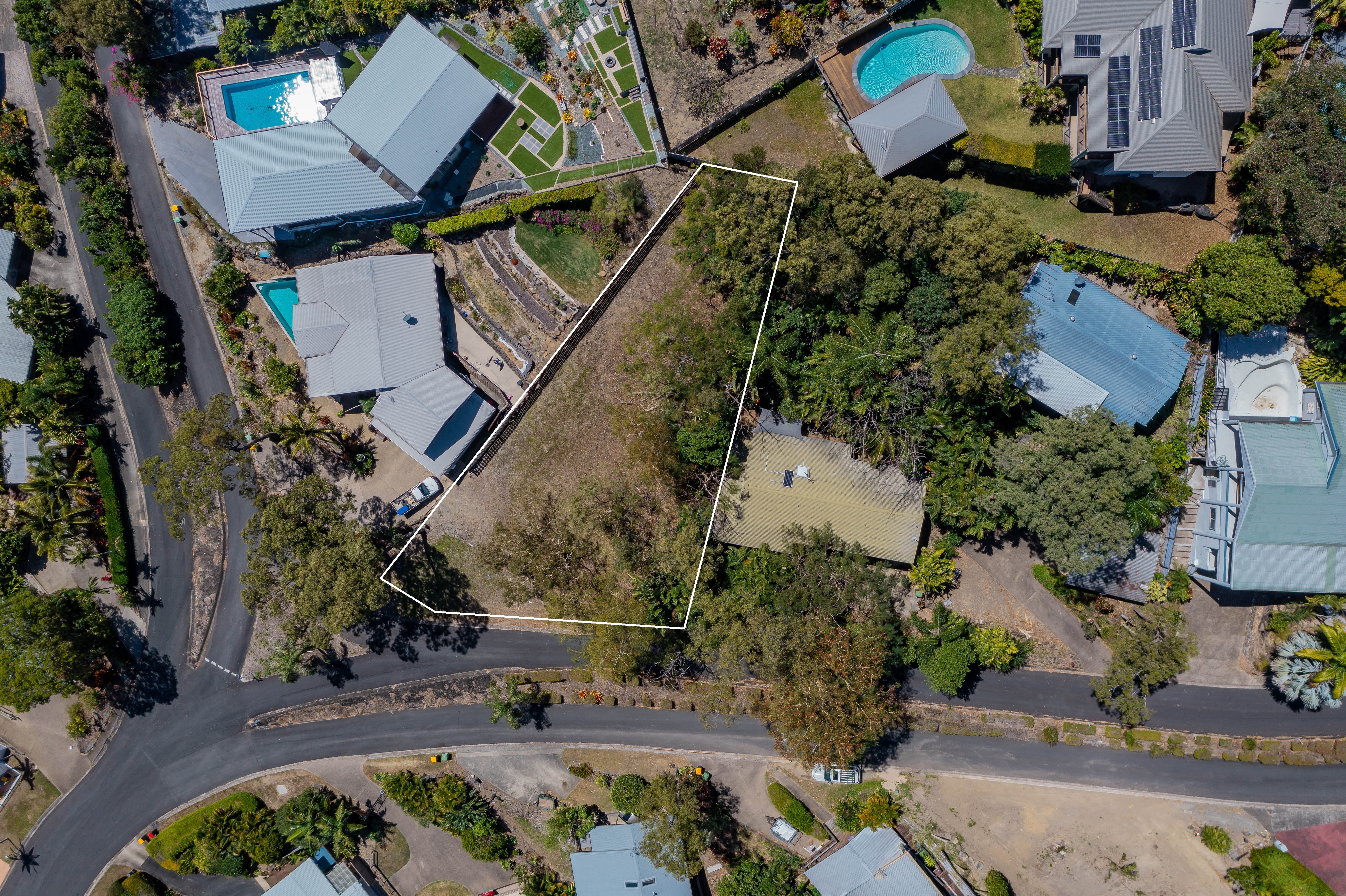 1 Macona Crescent, Cannonvale - Thumbnail 4