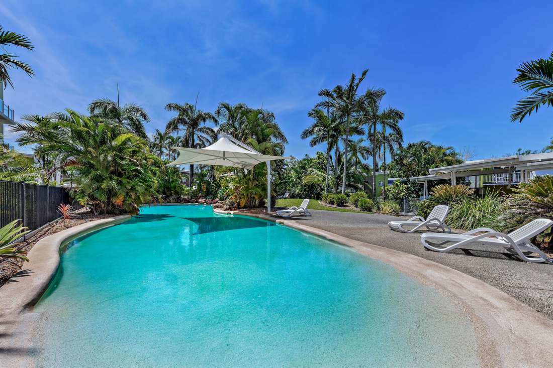 61/65 Manooka Drive, Cannonvale - Thumbnail 2