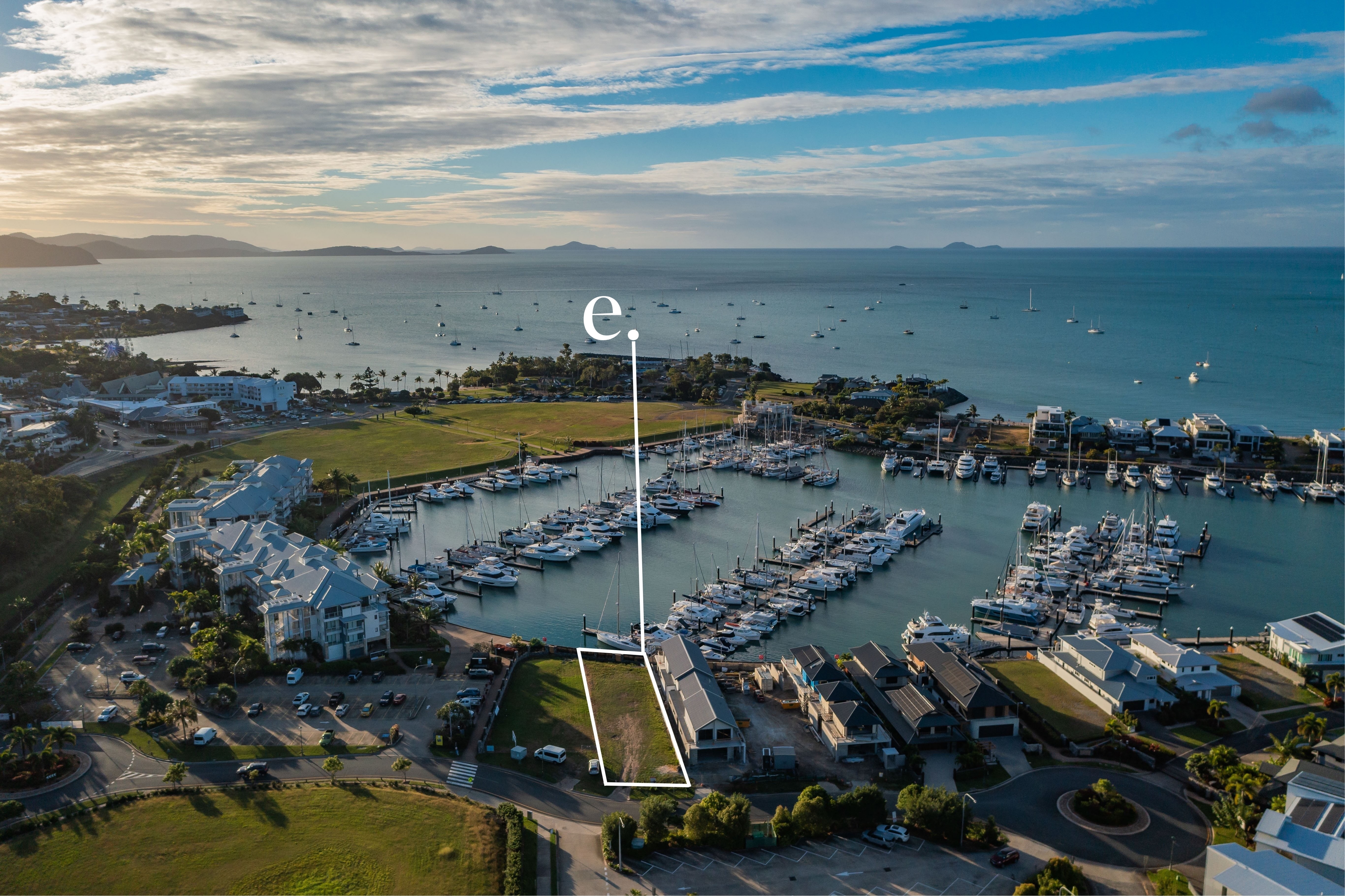 9A The Cove Road, Airlie Beach - Image 1