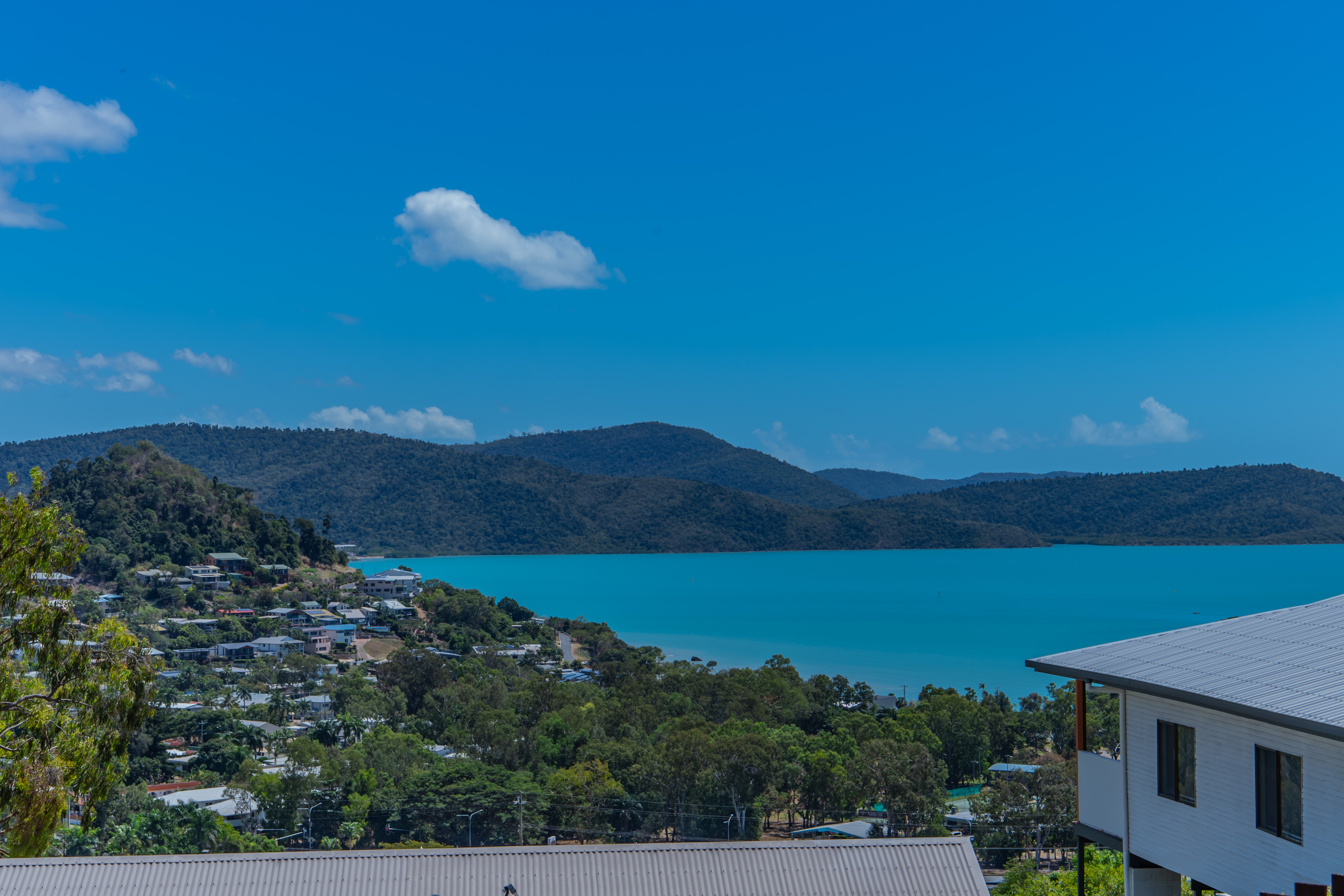 1 Macona Crescent, Cannonvale - Thumbnail 2