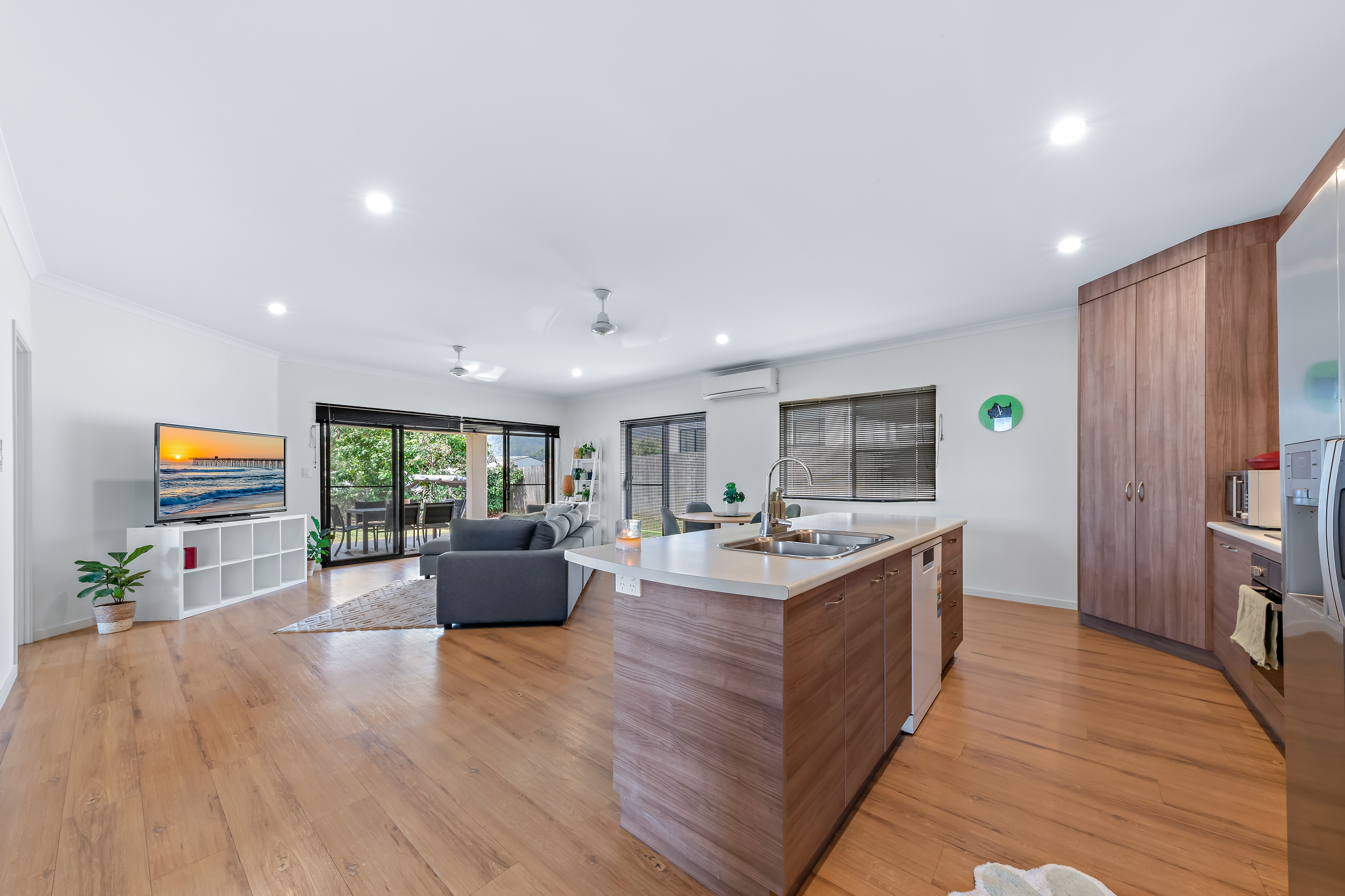 17 Lemau Court, Jubilee Pocket - Image 1